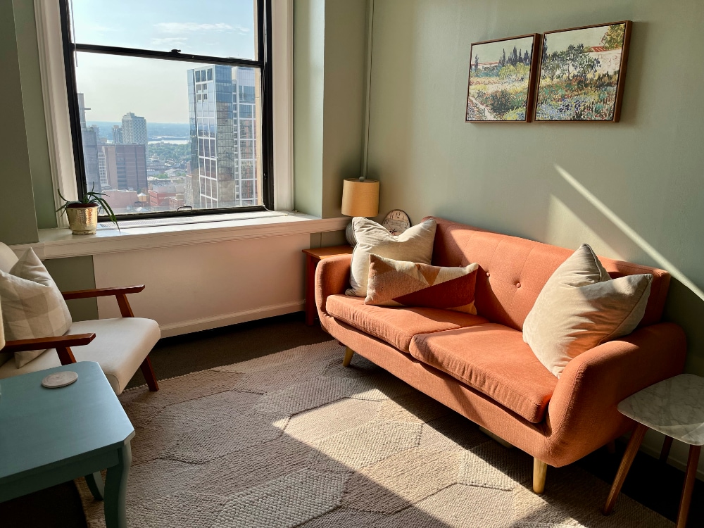 Photo of one of the offices at Philadelphia Couples Therapy.